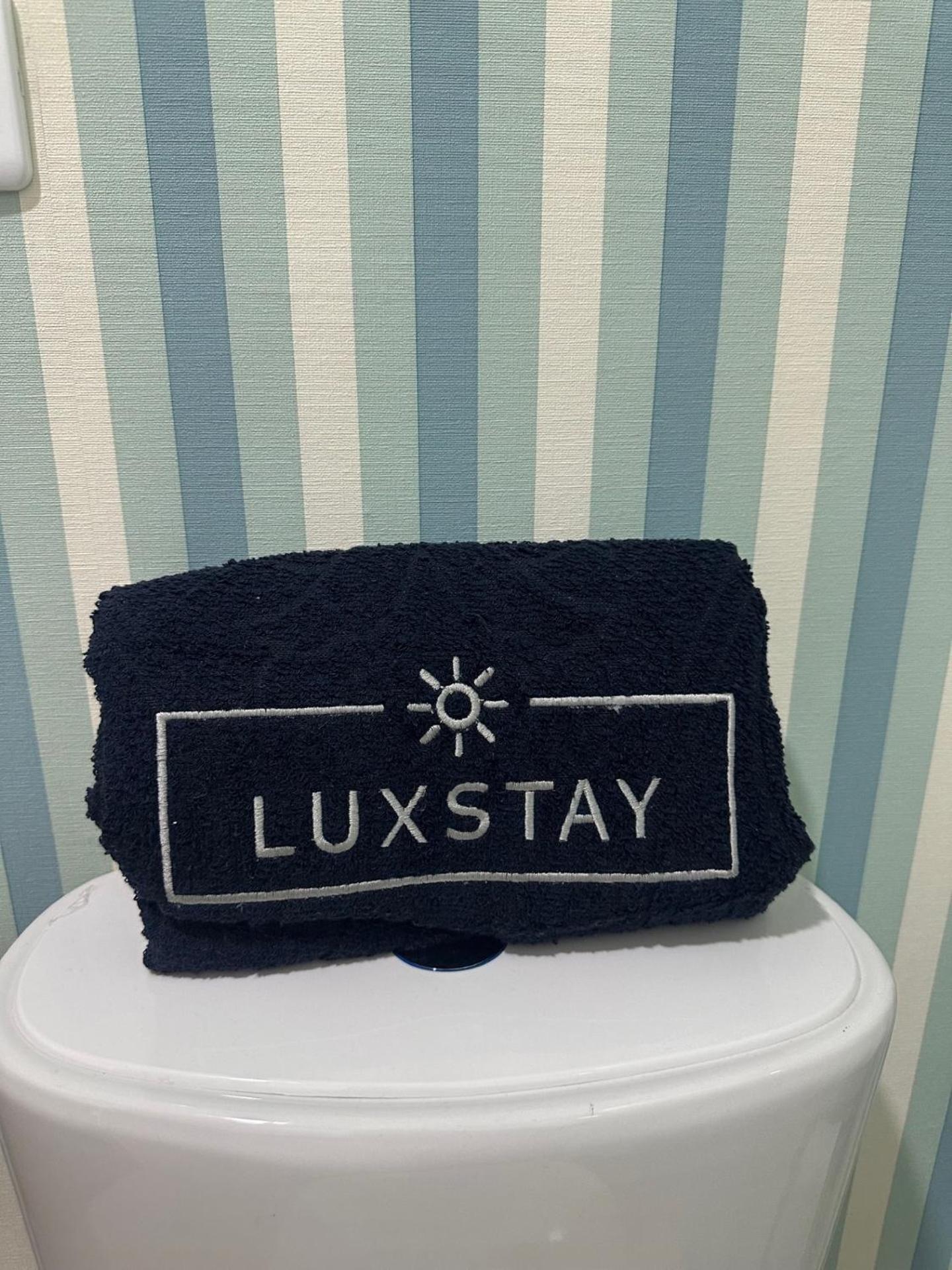 Lujoso - 2 Mins Aeropuerto